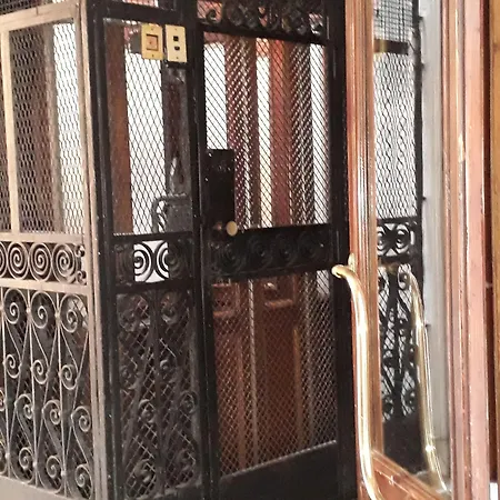 Cola Di Rienzo - In 4* Rom