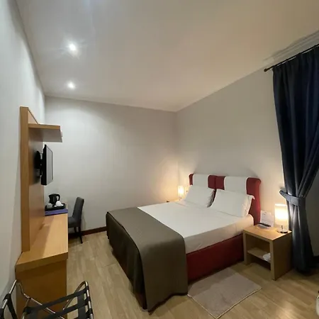 Residenza Cola Di Rienzo - In Pensionat