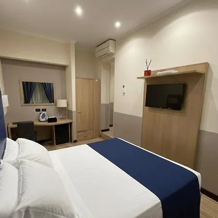 בית הארחה Residenza Cola Di Rienzo - In 4*