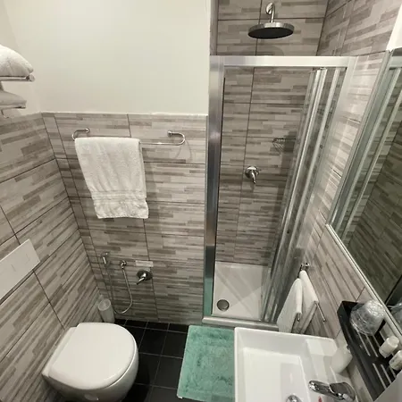 Residenza Cola Di Rienzo - In Pensionat Rom