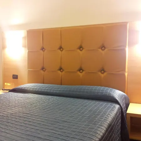 Residenza Cola Di Rienzo - In 2*